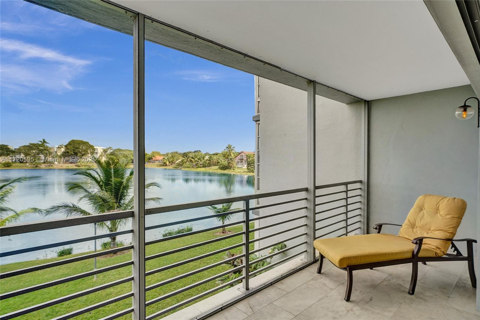 AZURE LAKE CONDO · #222 in Miami - Photo 71