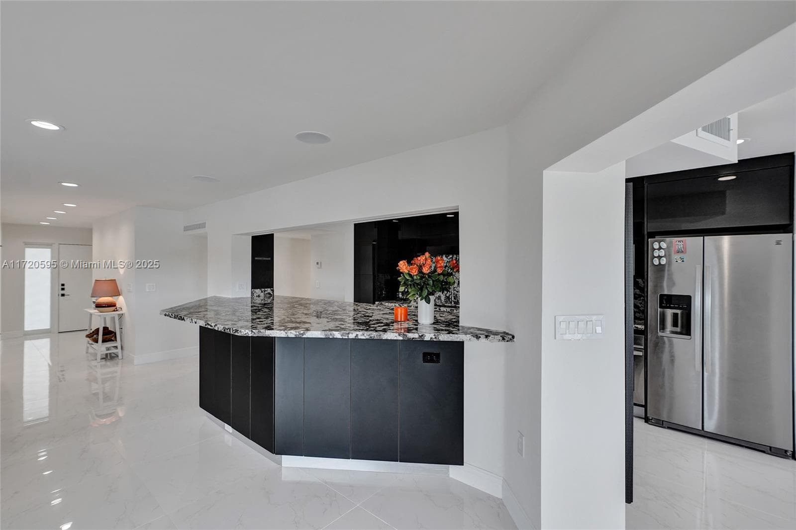 AZURE LAKE CONDO · #222 in Miami - Photo 24