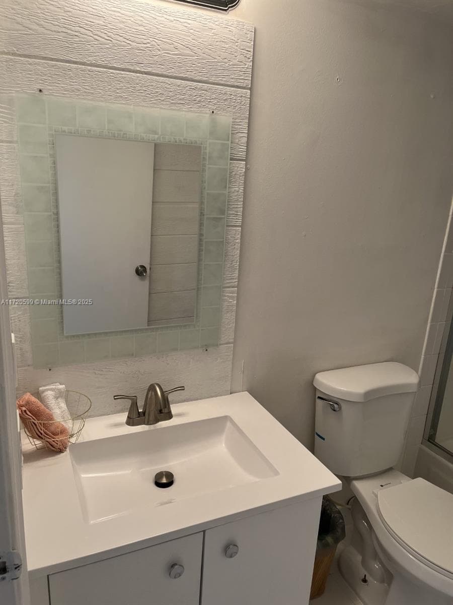 CLUB CARIBE CONDO · #422 in Coconut Creek - Photo 12