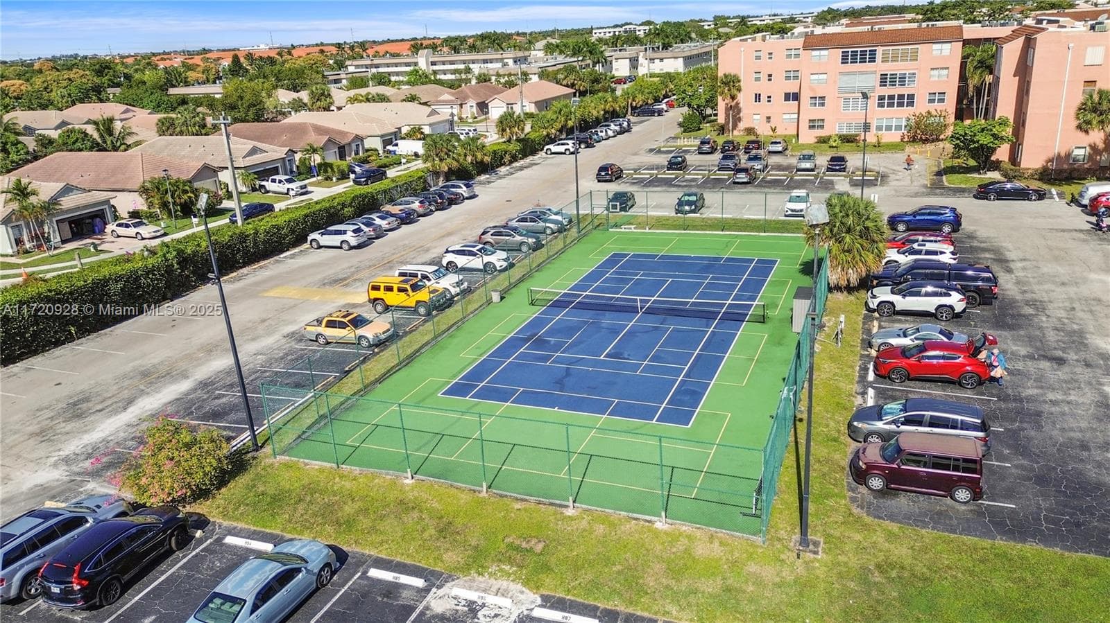 Somerset · #102 in Lauderdale Lakes - Photo 2