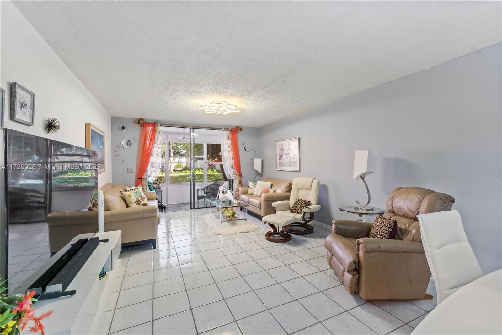 Somerset · #102 in Lauderdale Lakes - Photo 24