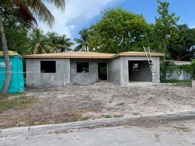 2915 NW 7th Ct photo 6