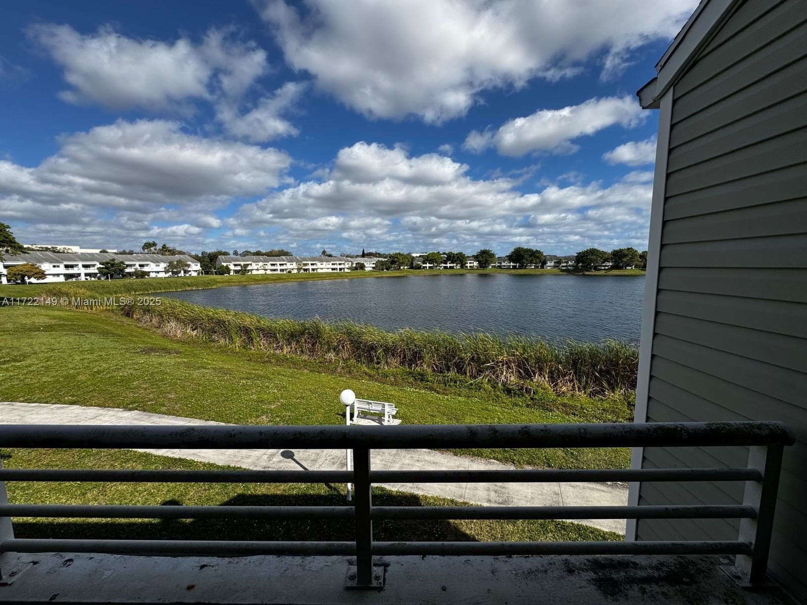 SUMMER LAKE · #208 in Oakland Park - Photo 13