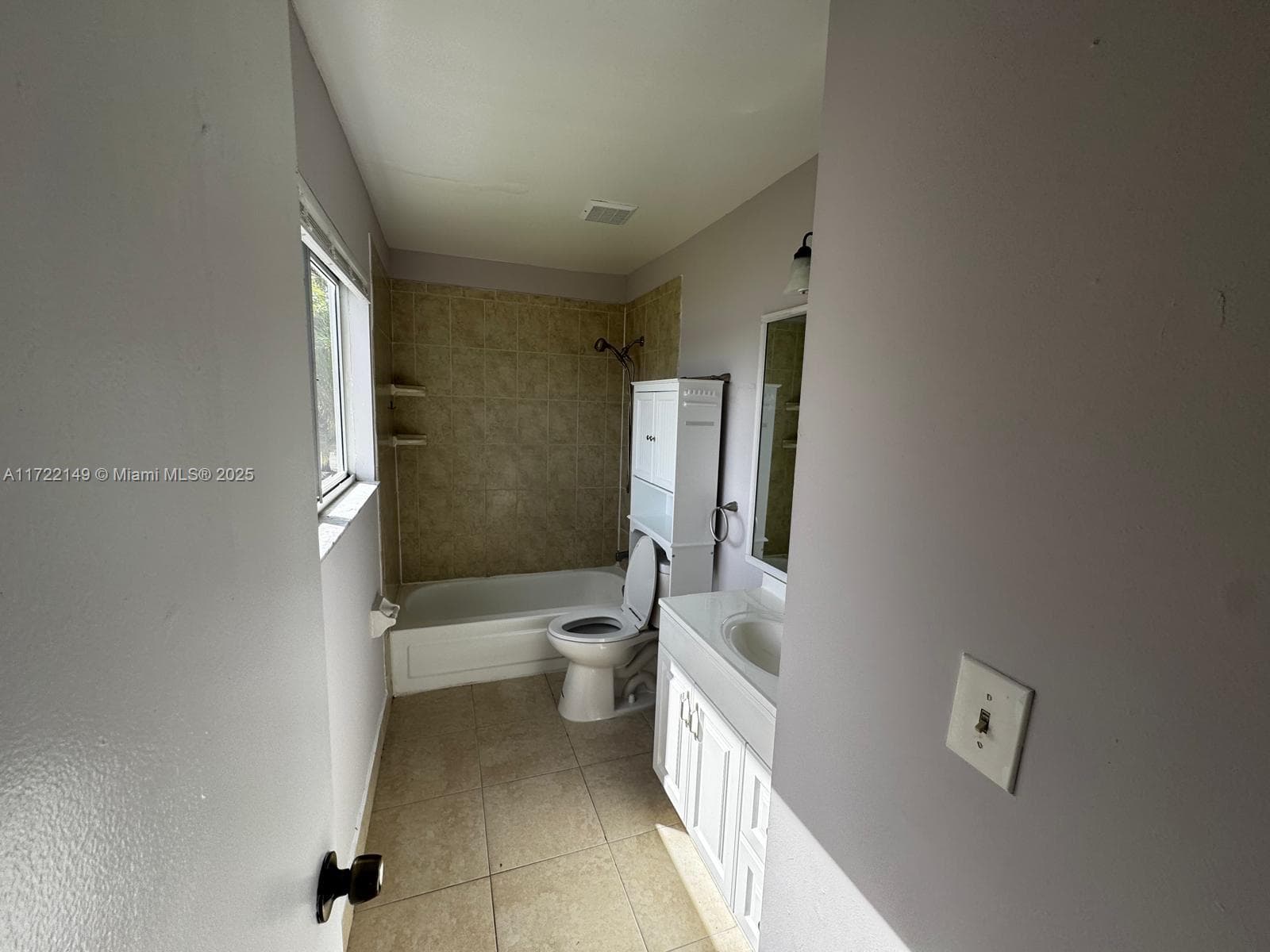 SUMMER LAKE · #208 in Oakland Park - Photo 12