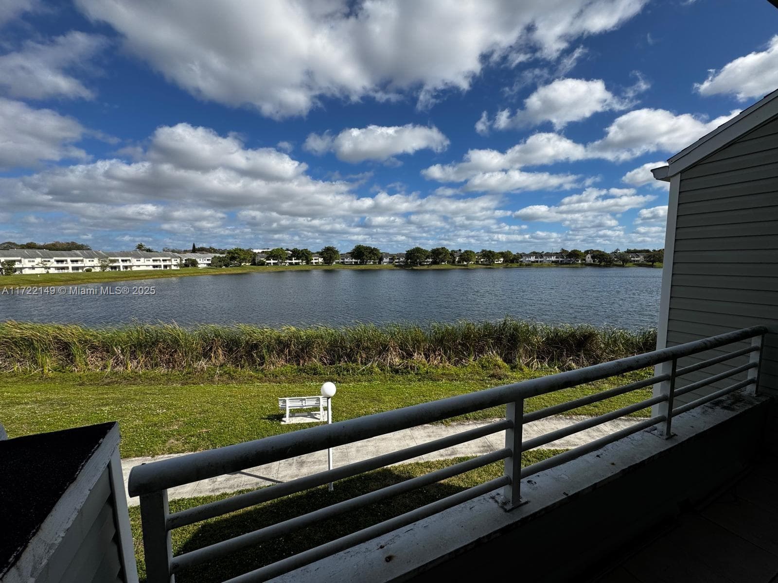 SUMMER LAKE · #208 in Oakland Park - Photo 14