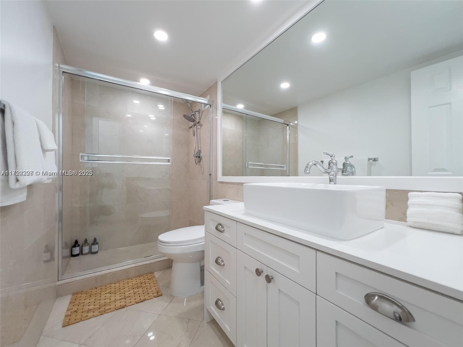 Seacoast 5151 · #812 in Miami Beach - Photo 12