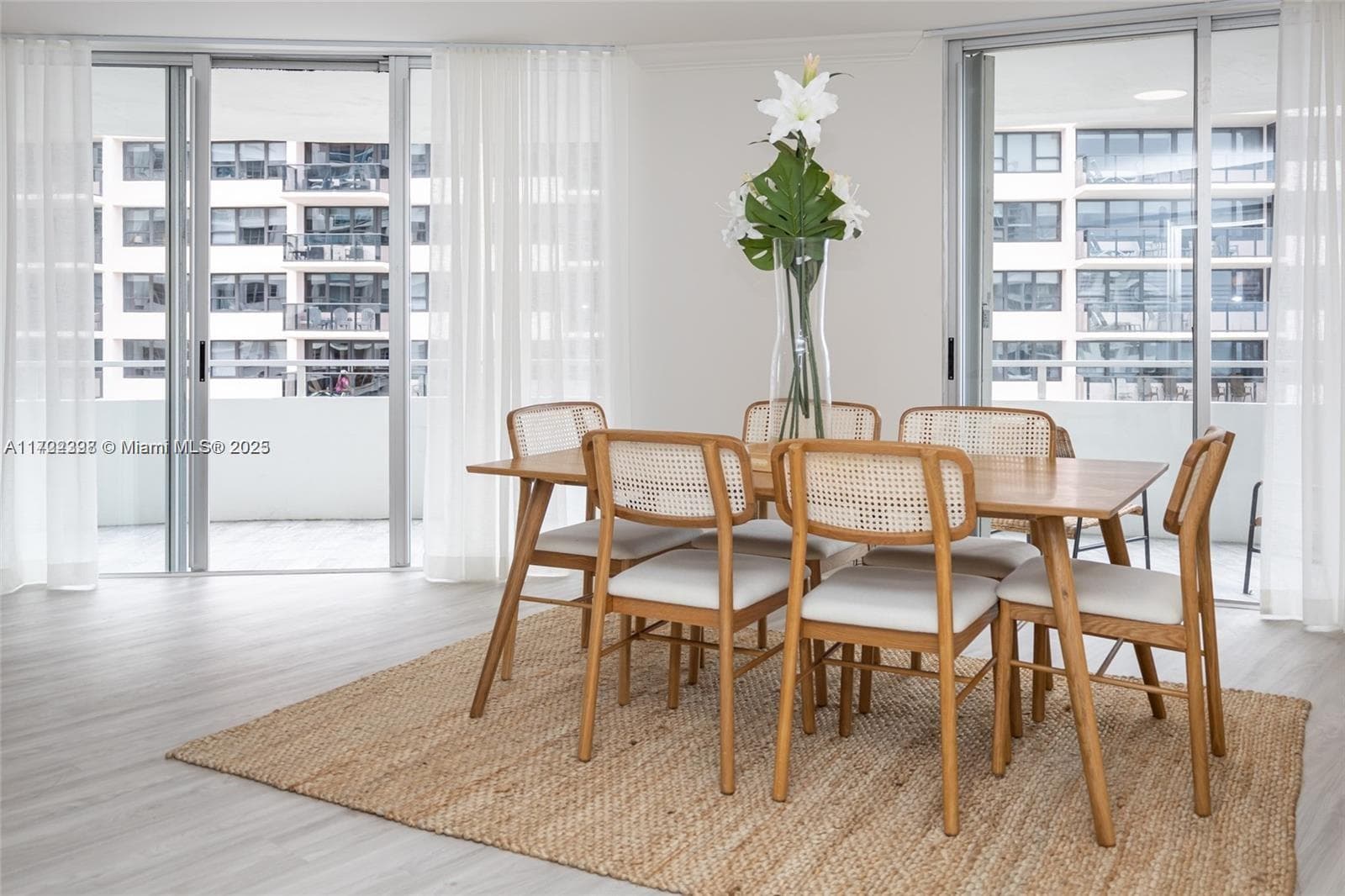 Seacoast 5151 · #812 in Miami Beach - Photo 26