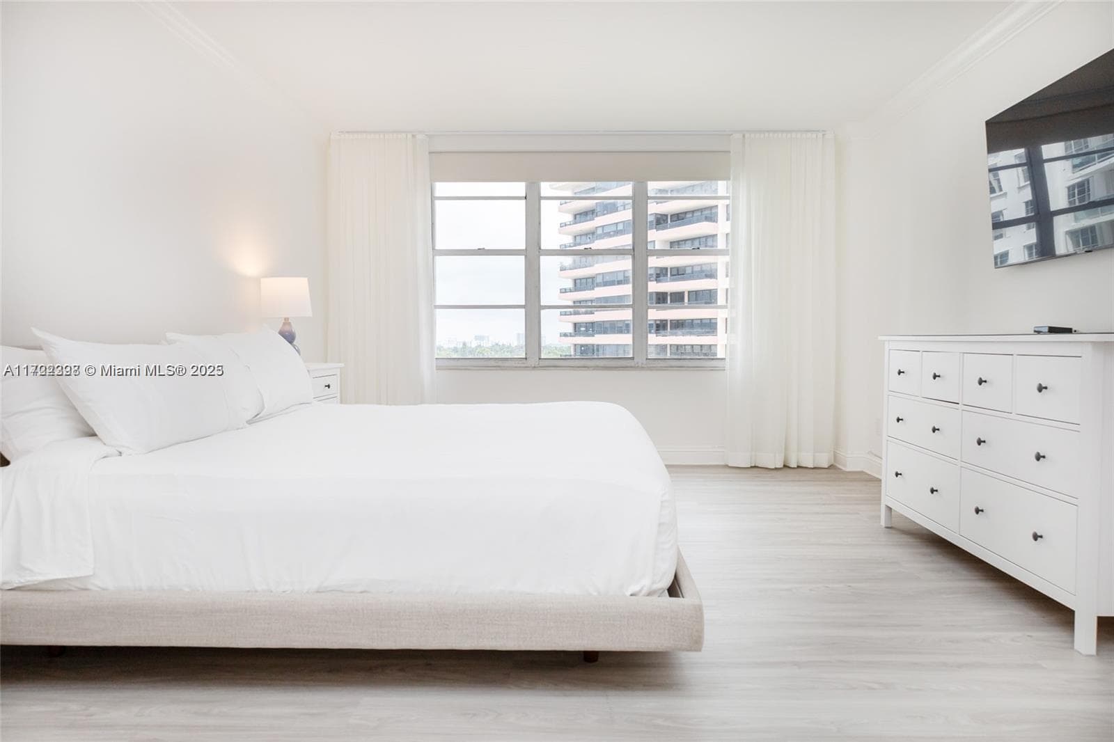 Seacoast 5151 · #812 in Miami Beach - Photo 18
