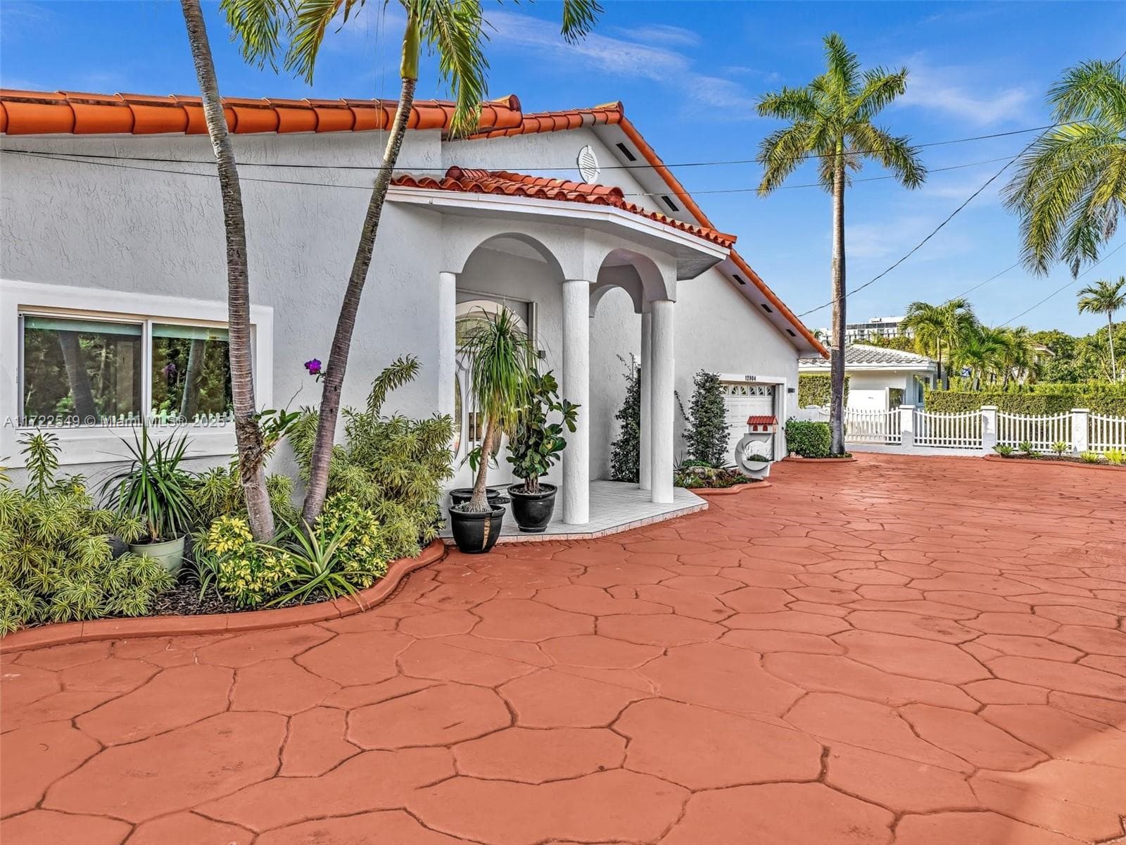 12904 Banyan Rd photo 82