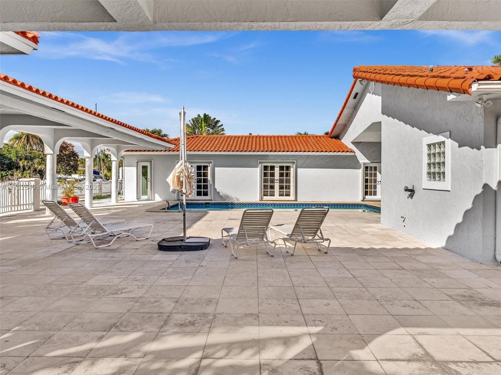 12904 Banyan Rd photo 29