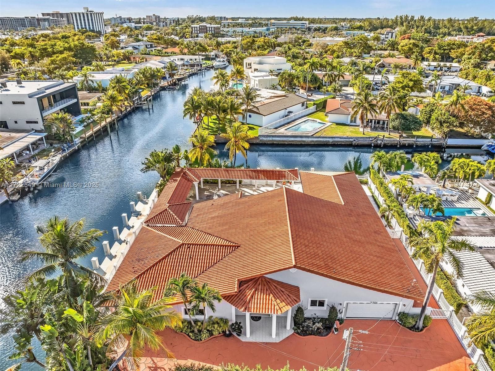 12904 Banyan Rd photo 85