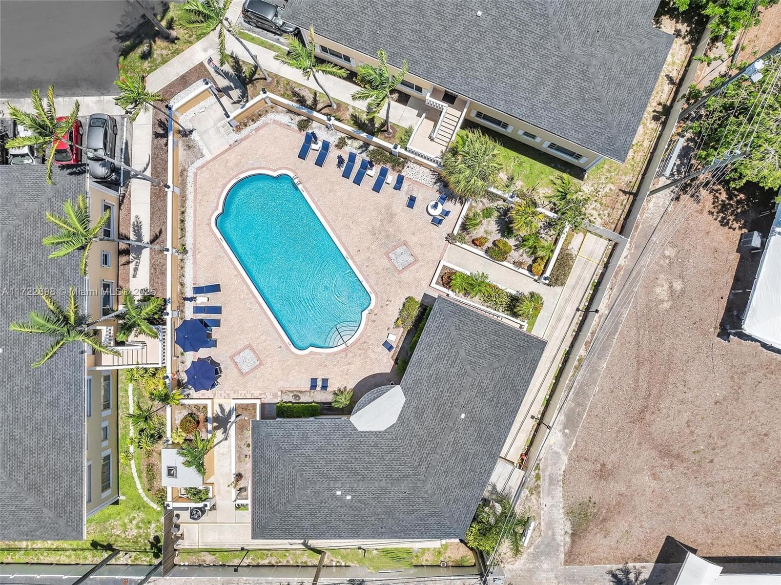 IMPERIAL POINT GARDENS CO · #523 in Fort Lauderdale - Photo 1