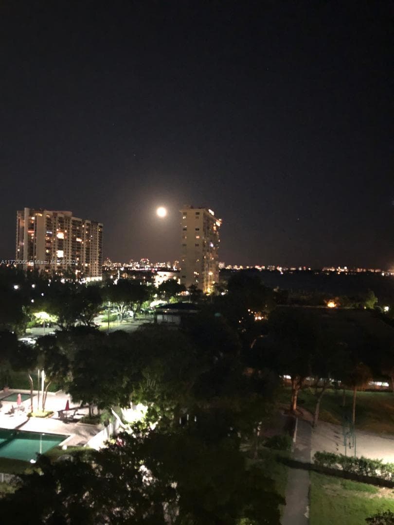 Jockey Club Condo Ph II · #7G in Miami - Photo 11