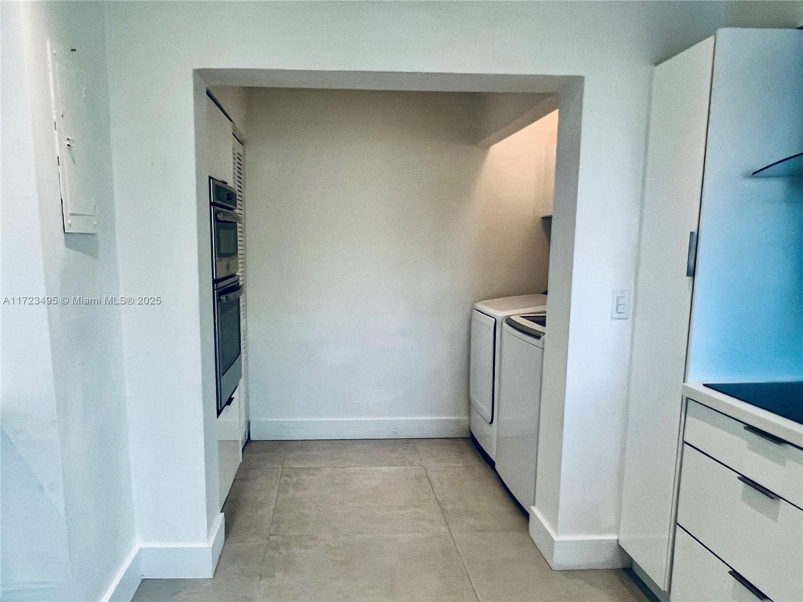 7549 Adventure Ave photo 43