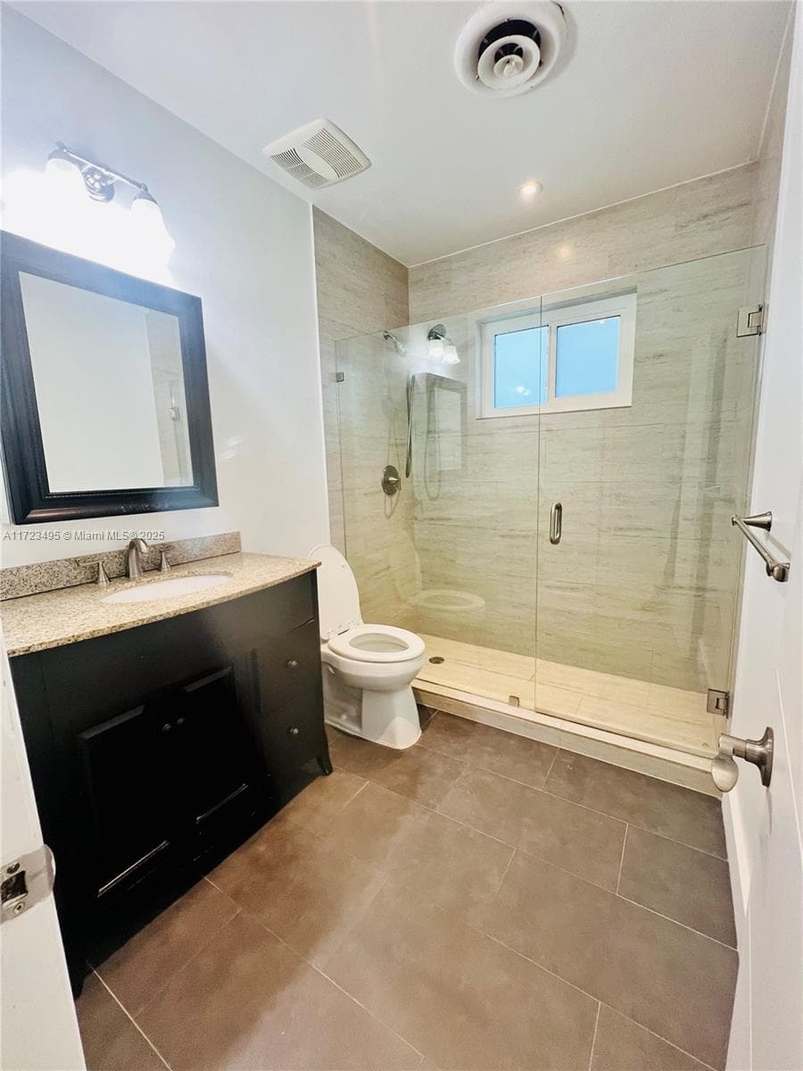 BATHROOM #2