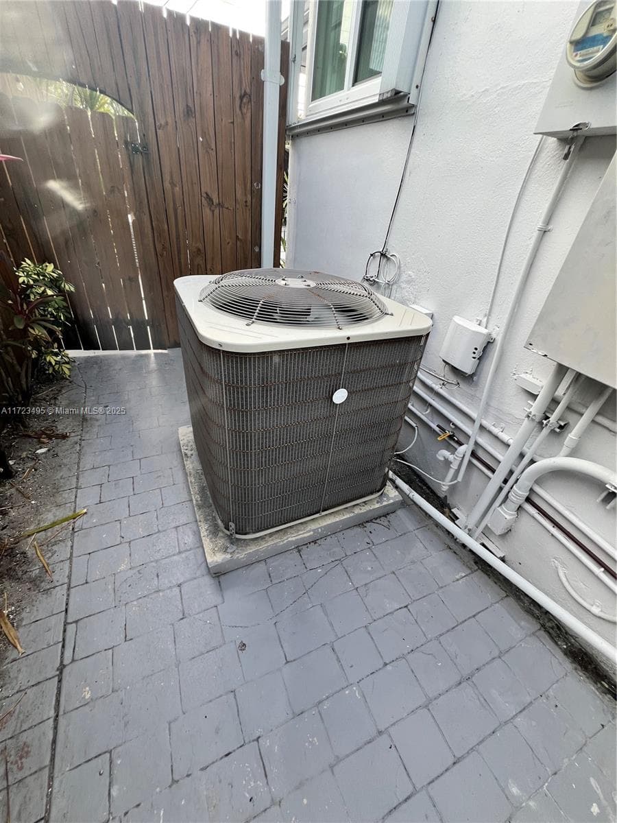 Air Conditioner