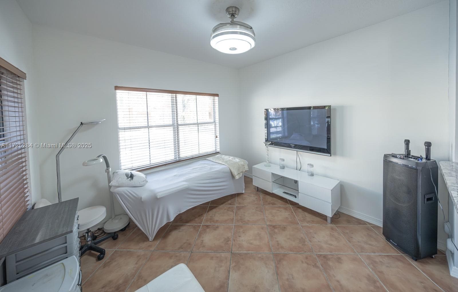 VILLA VIZCAYA CONDO · #1607 in Miami Lakes - Photo 12