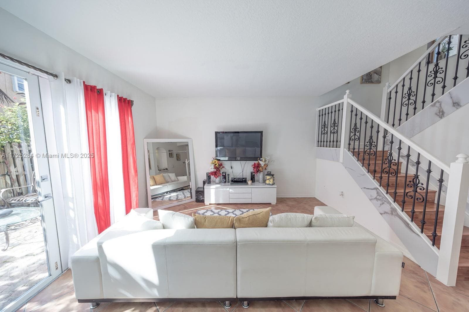 VILLA VIZCAYA CONDO · #1607 in Miami Lakes - Photo 5