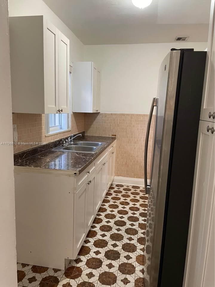 1223 NE 181st St photo 15