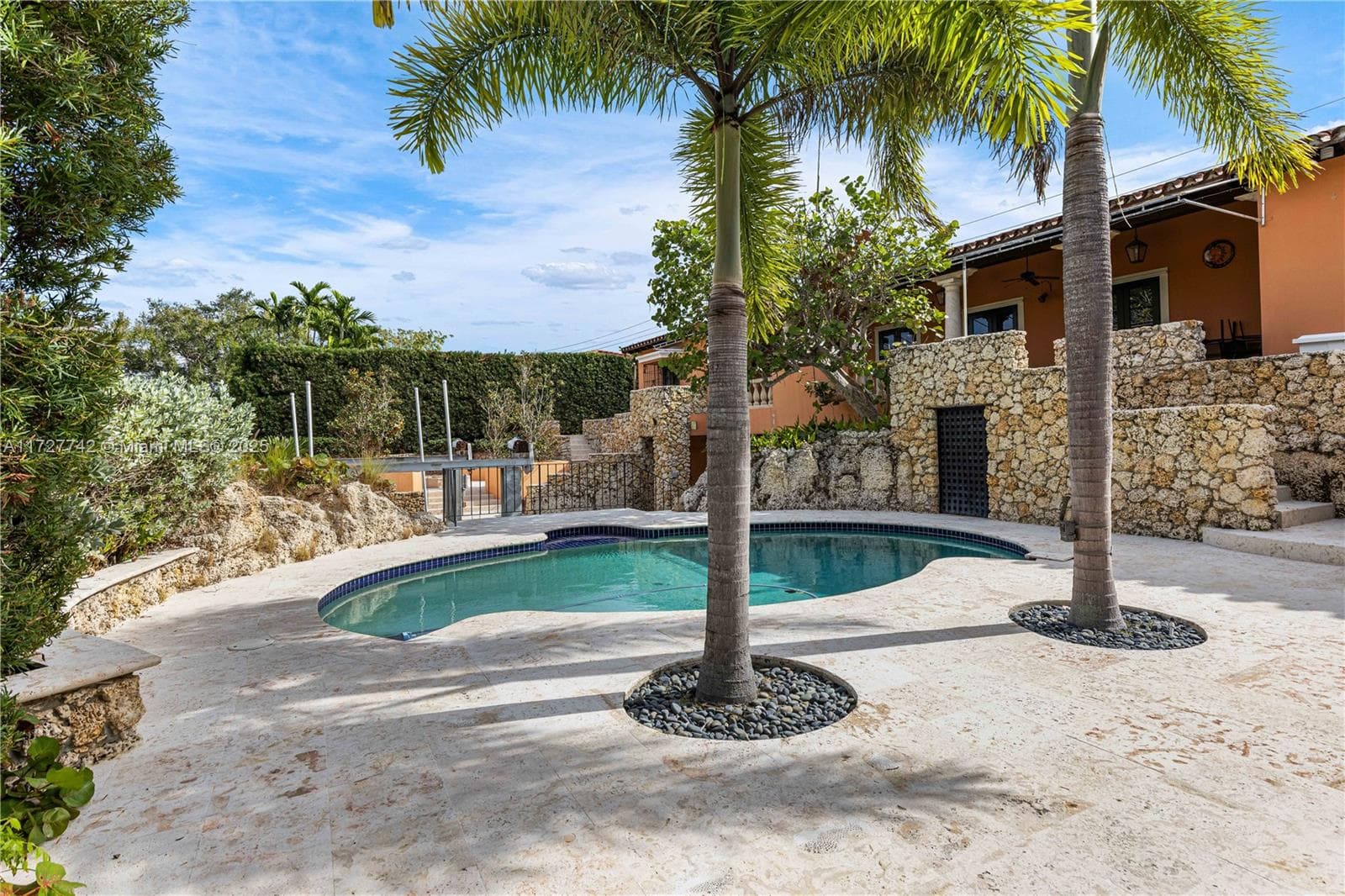 1181 S Alhambra Cir photo 41