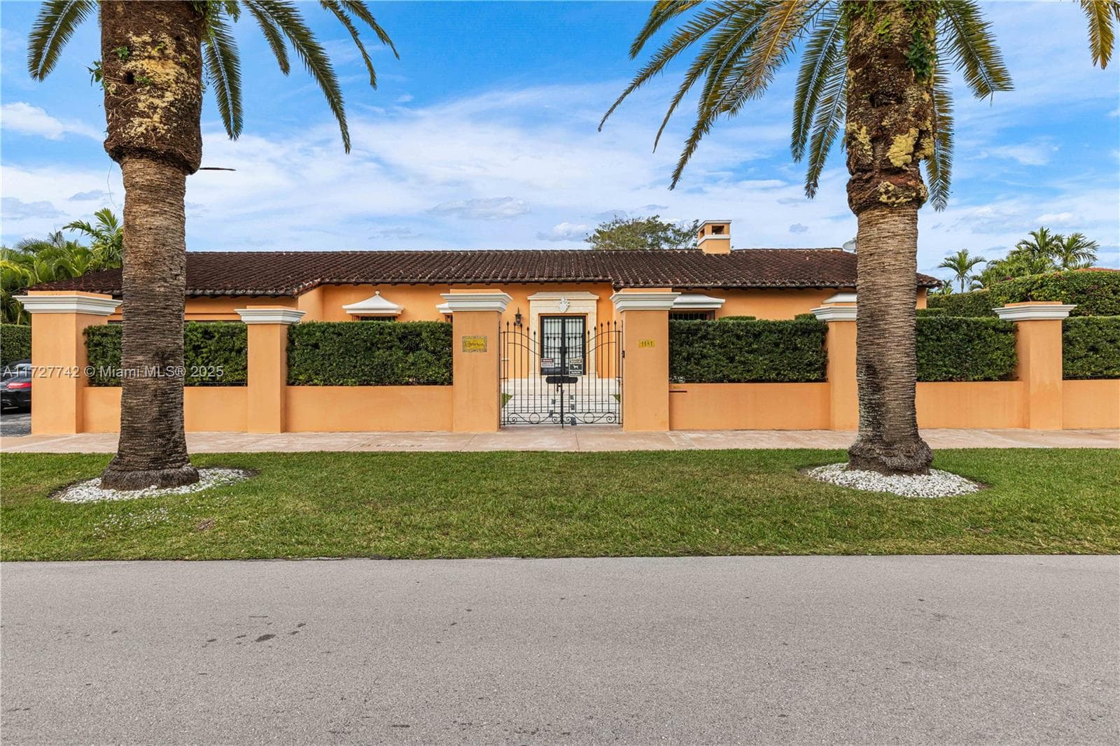 1181 S Alhambra Cir photo 51