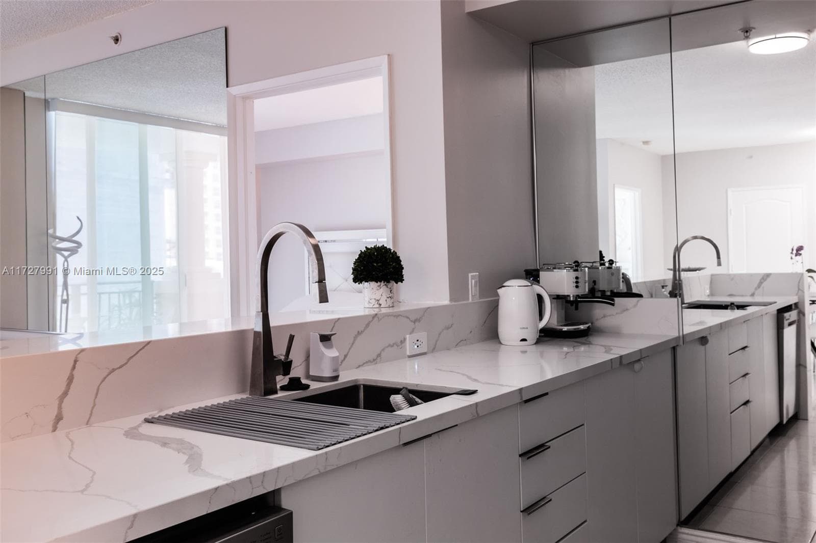 King David · #603 in Sunny Isles Beach - Photo 13