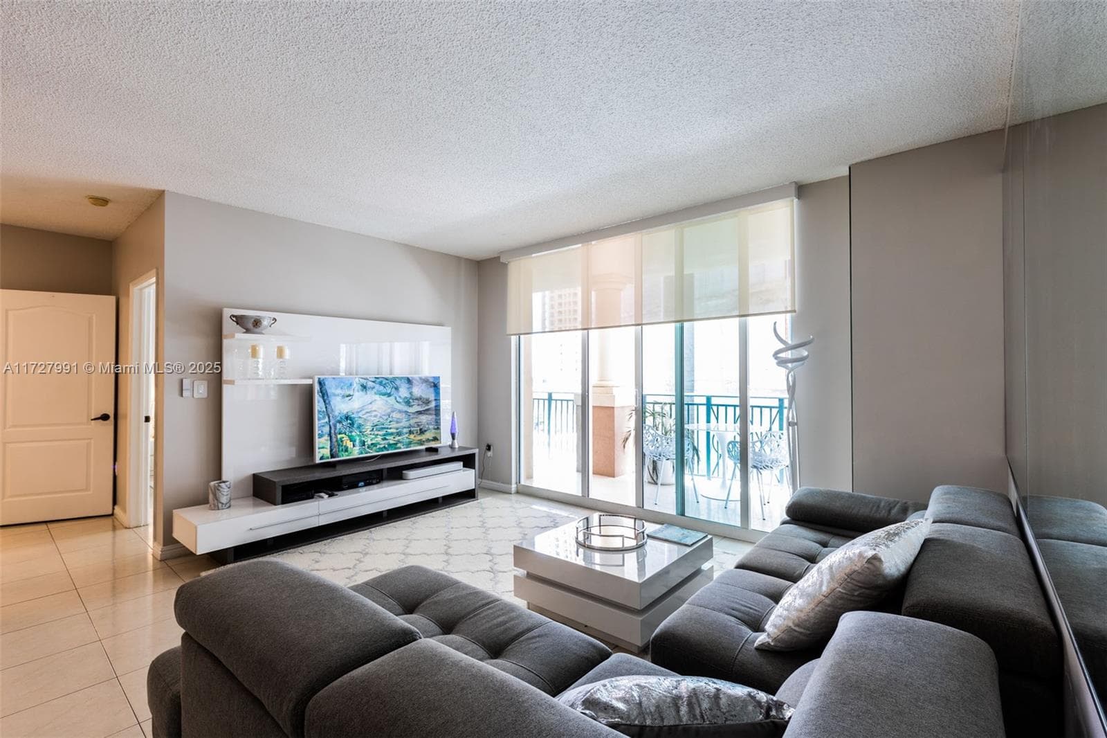 King David · #603 in Sunny Isles Beach - Photo 3