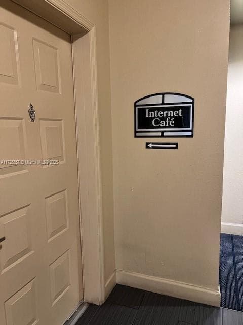 Internet Cafe