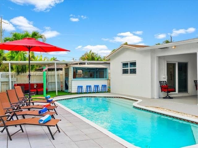 4330 SW 34th Ln photo 6