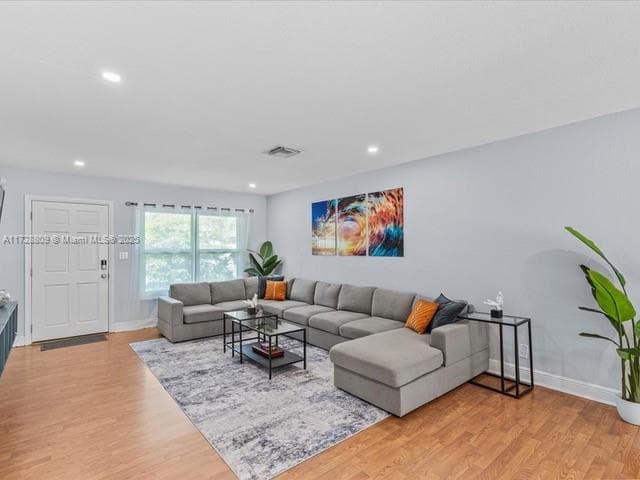 4330 SW 34th Ln photo 13