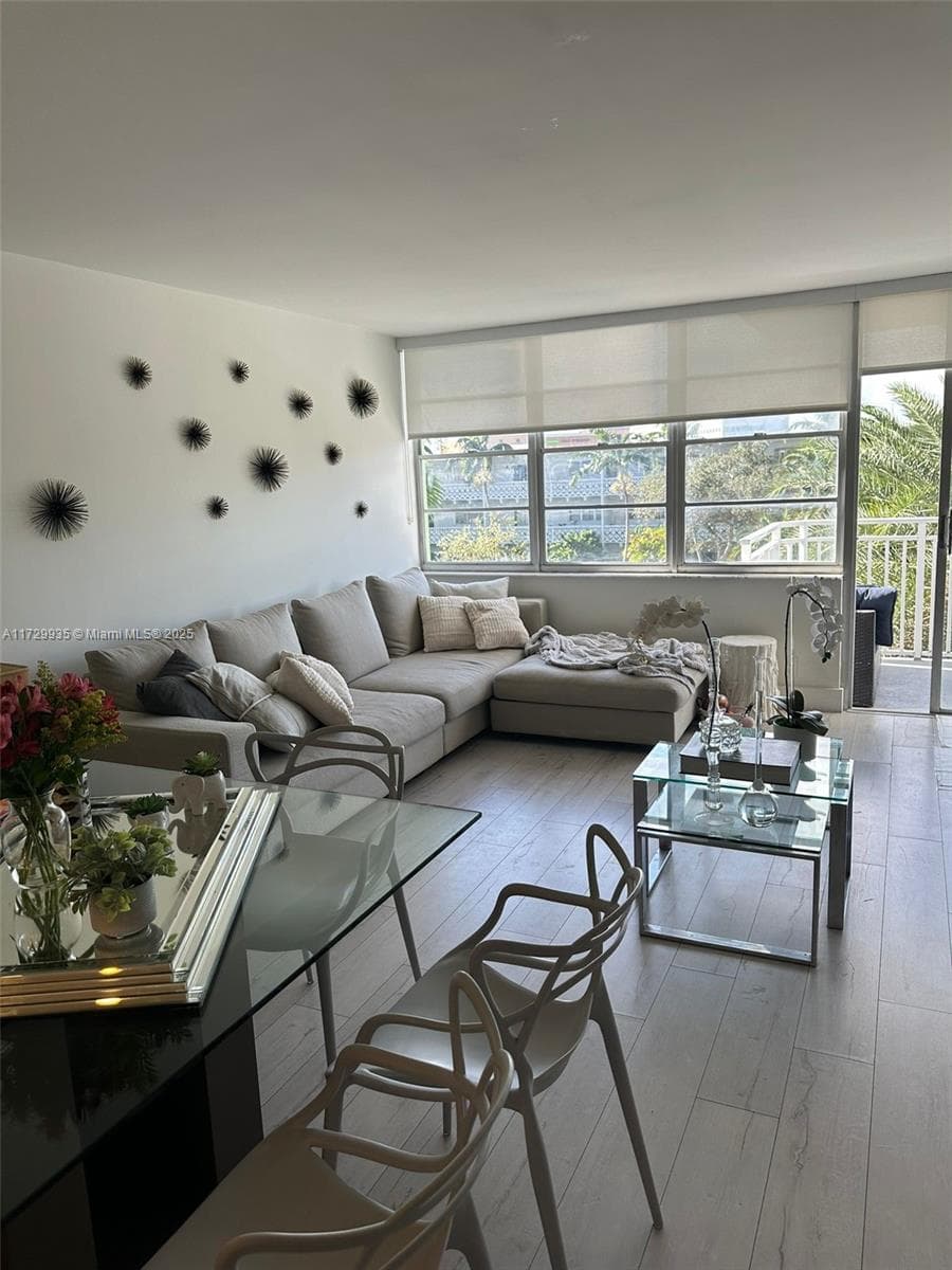 BAYVIEW TOWERS · #A310 in North Miami - Photo 5