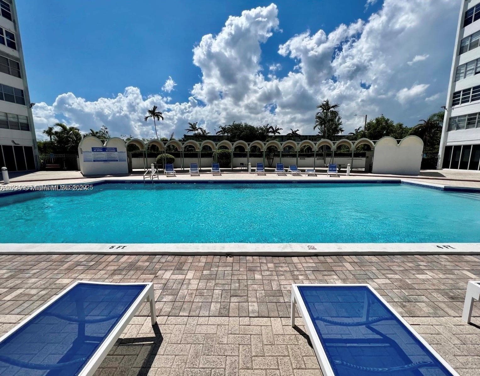 BAYVIEW TOWERS · #A310 in North Miami - Photo 19