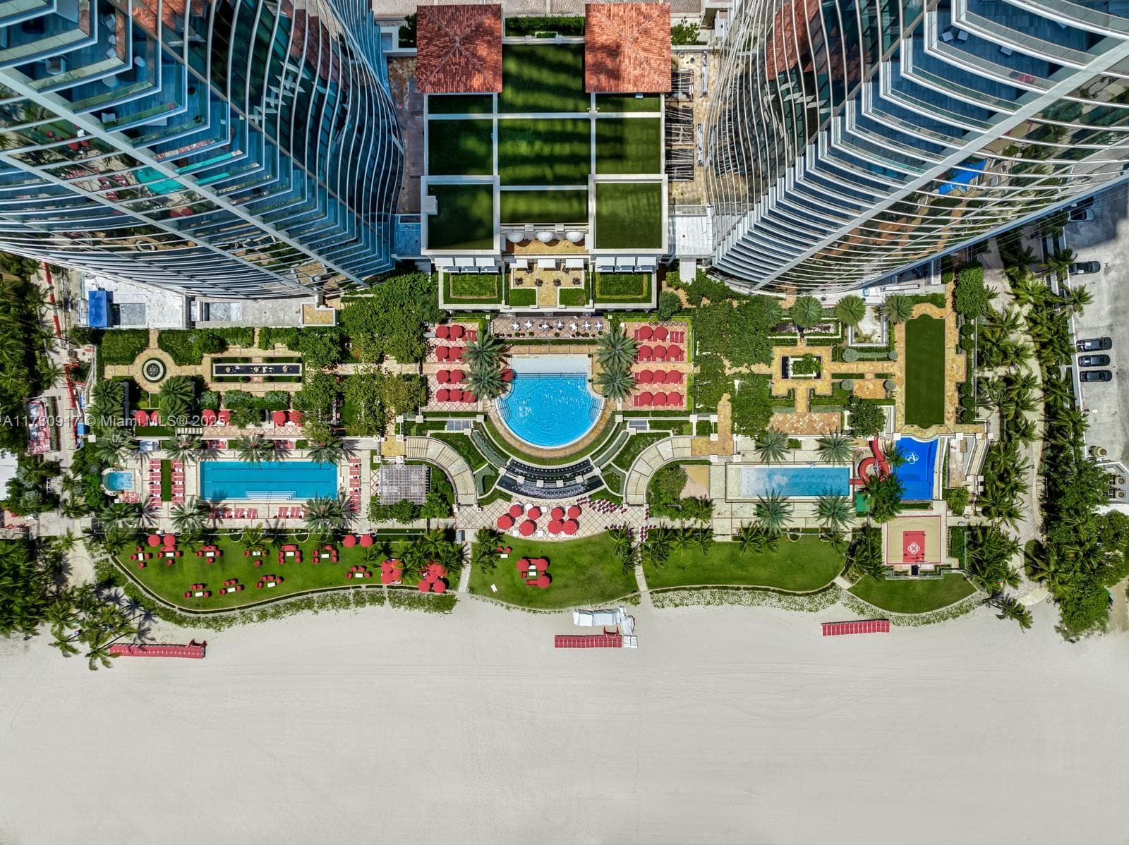 The Estates at Acqualina · #Ph4705 in Sunny Isles Beach - Photo 6