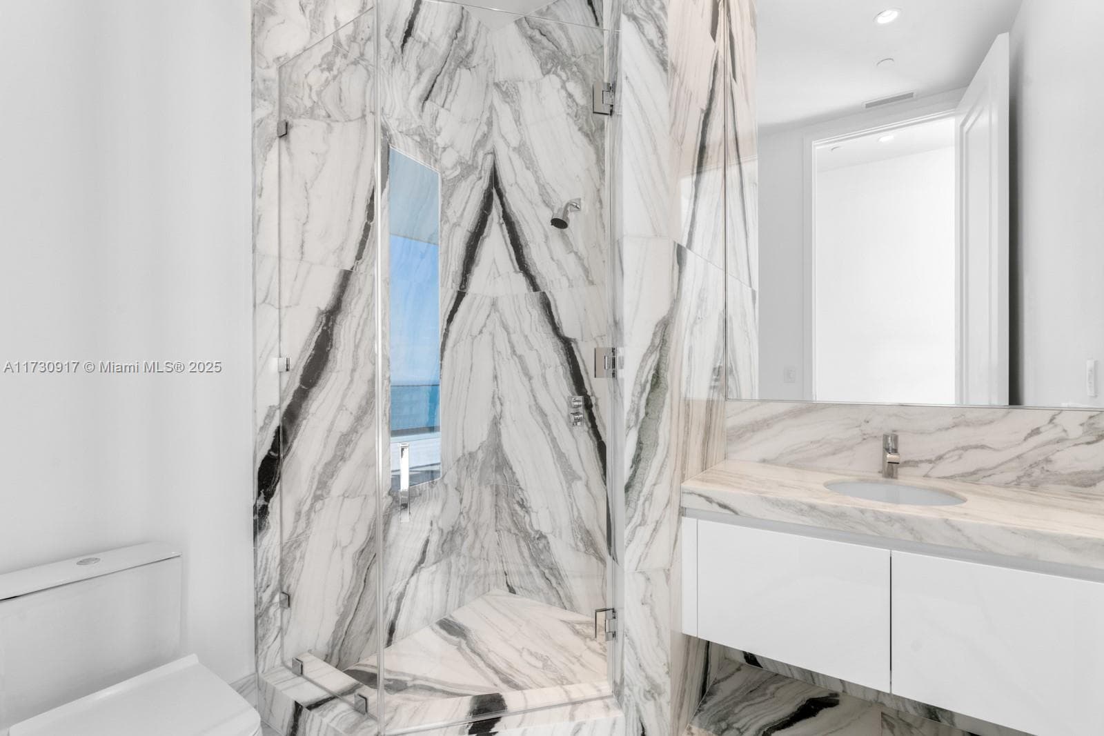 The Estates at Acqualina · #Ph4705 in Sunny Isles Beach - Photo 30