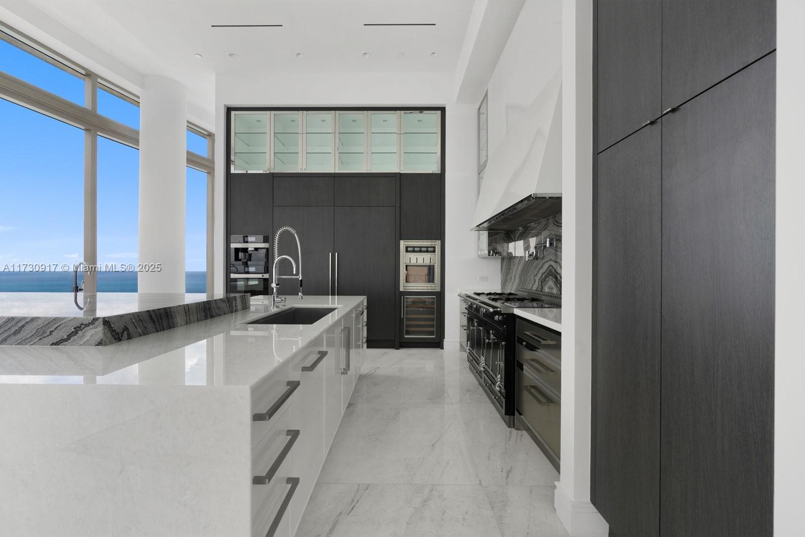 The Estates at Acqualina · #Ph4705 in Sunny Isles Beach - Photo 33