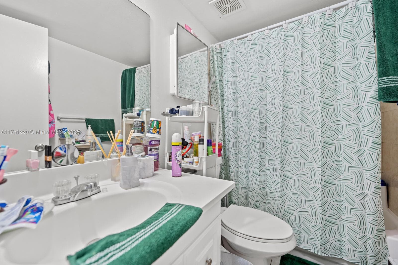 LAKEVIEW · #1122 in Miami - Photo 17