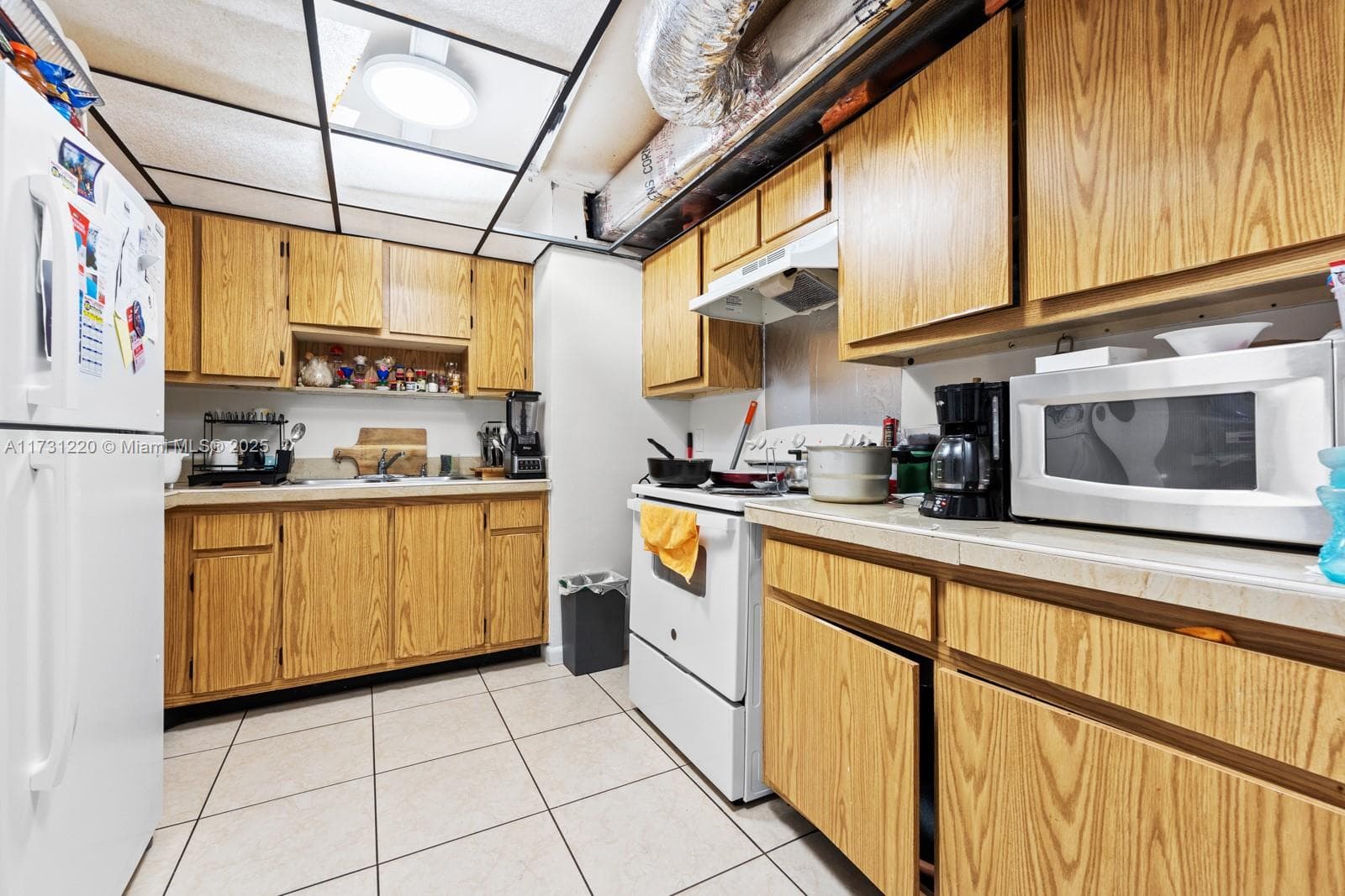 LAKEVIEW · #1122 in Miami - Photo 11