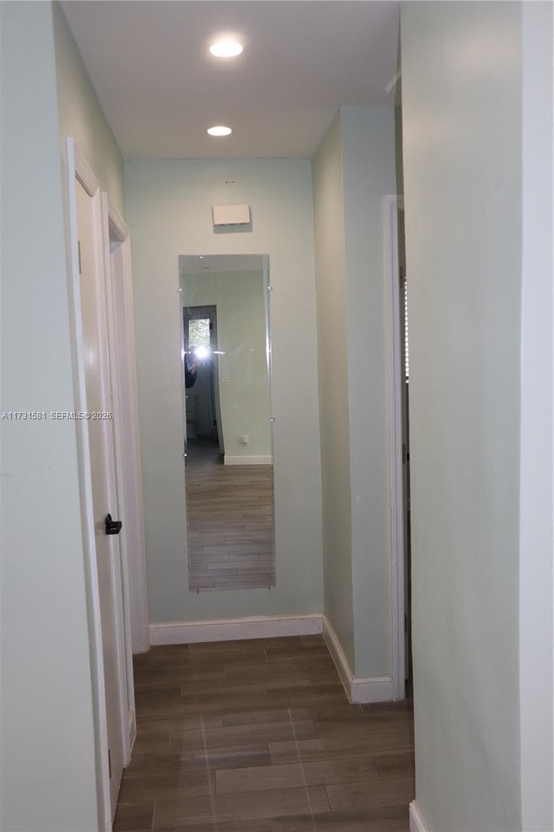 1426 Arthur St photo 9