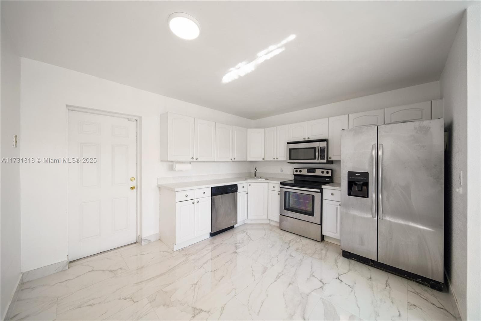 2709 NW 54th St photo 15