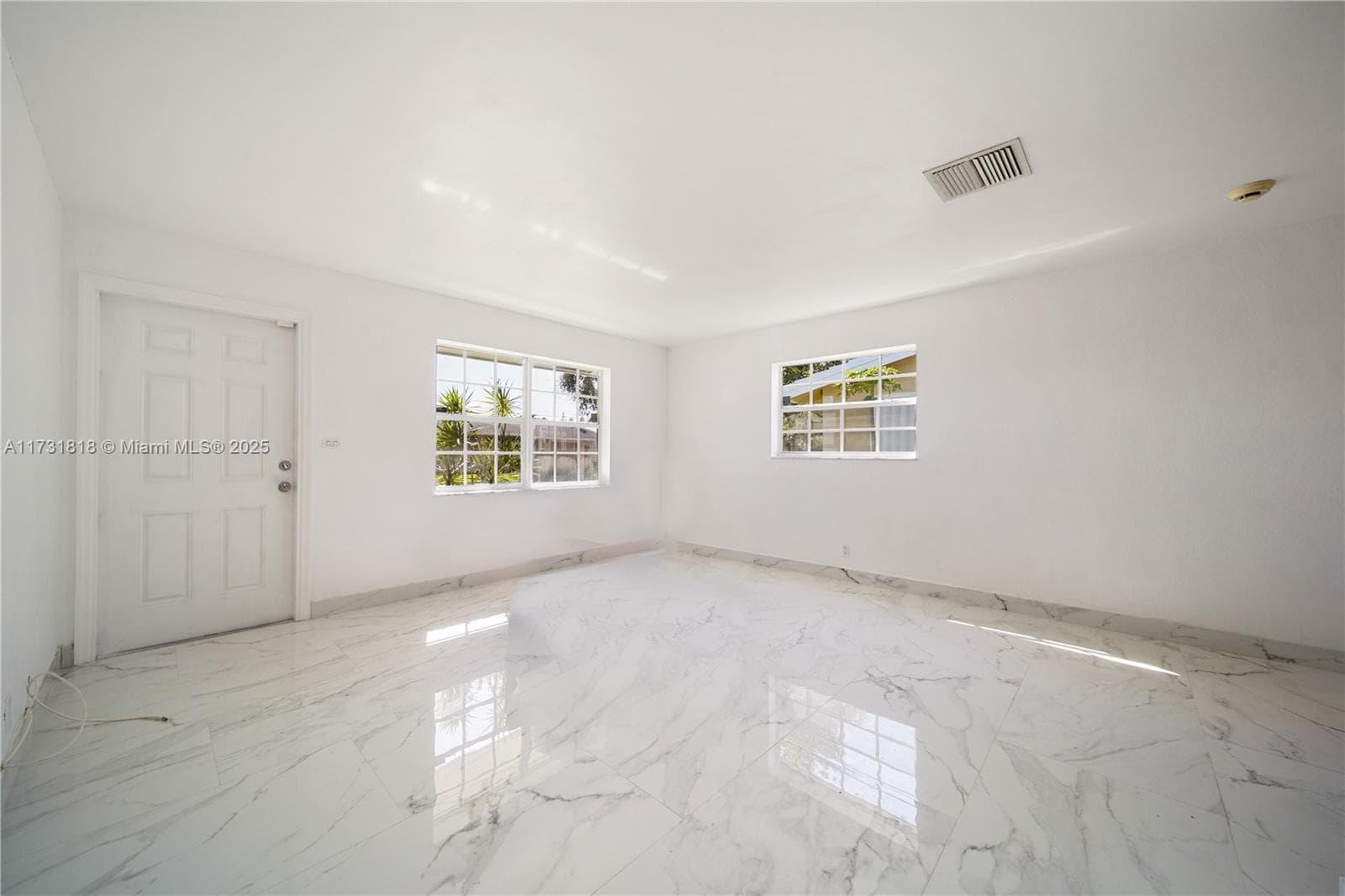 2709 NW 54th St photo 11