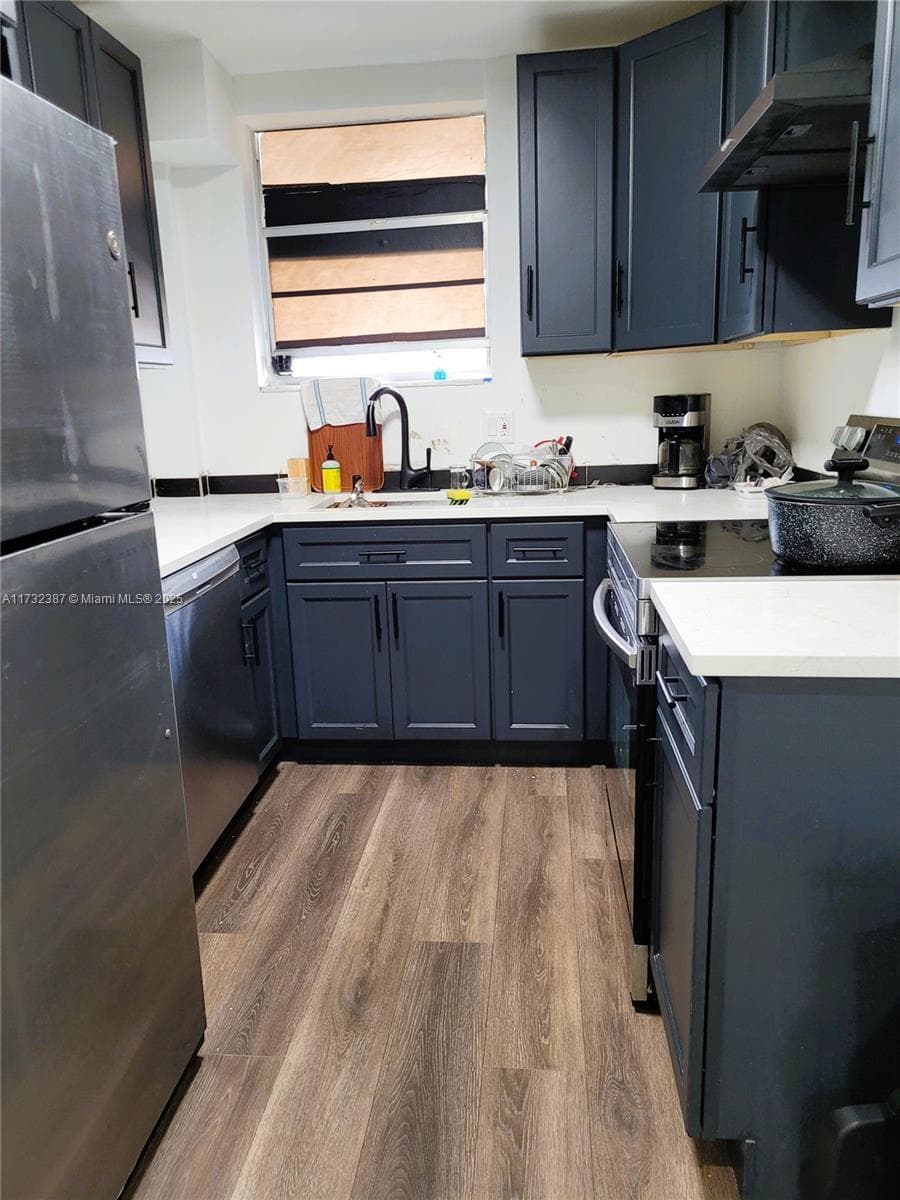 TALLWOOD CONDO · #204 in Hollywood - Photo 9