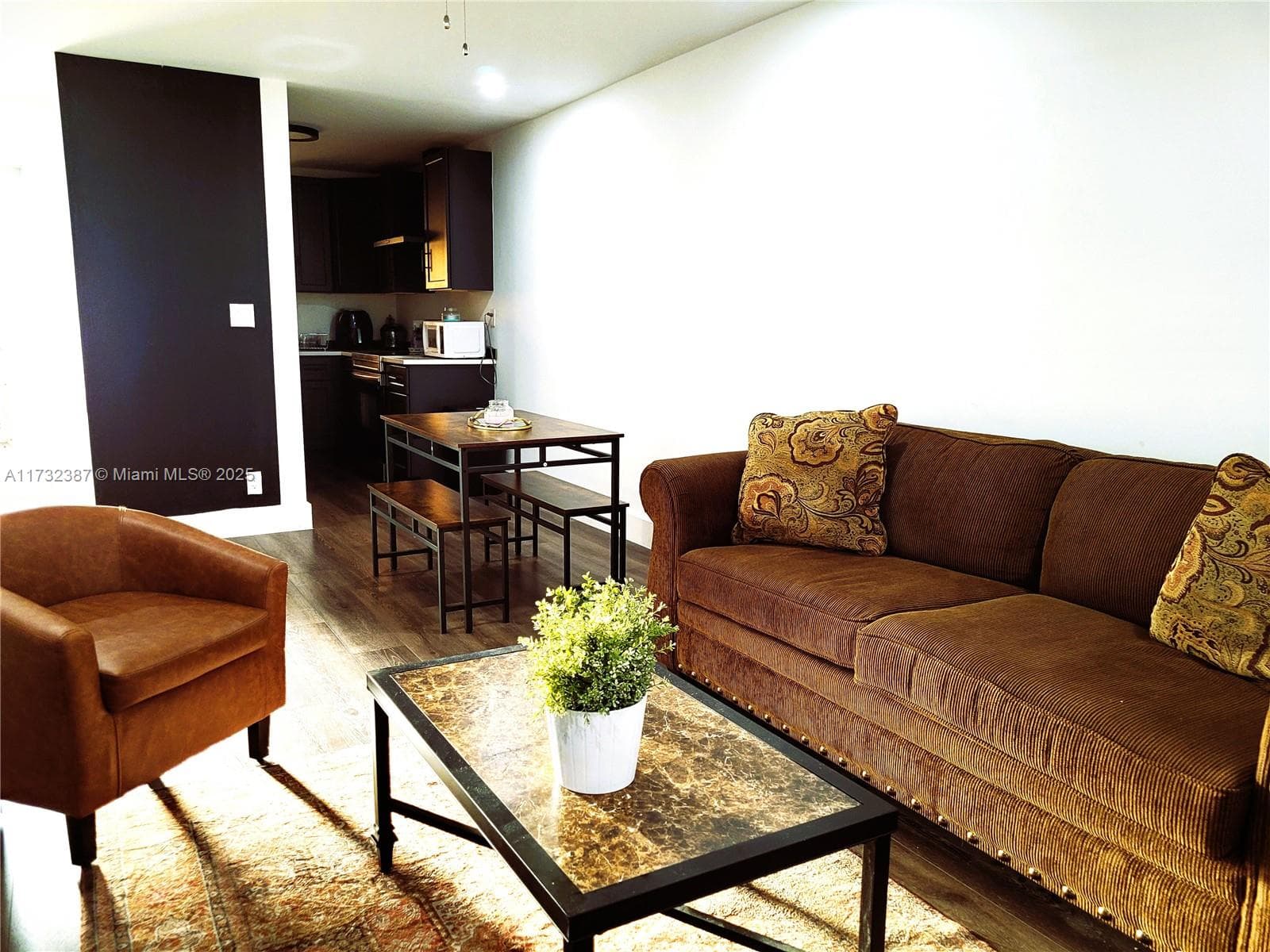 TALLWOOD CONDO · #204 in Hollywood - Photo 4