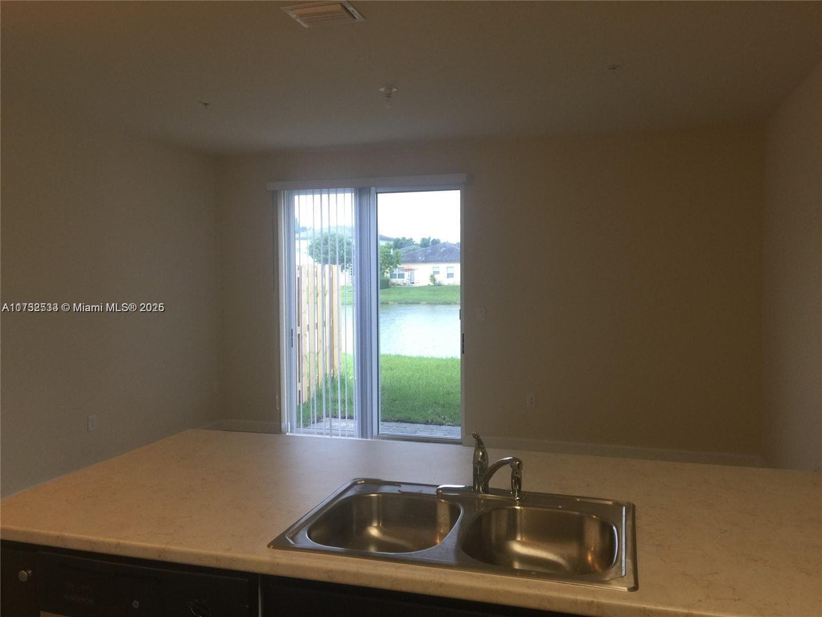 2819 SE 1st Dr #6 photo 2