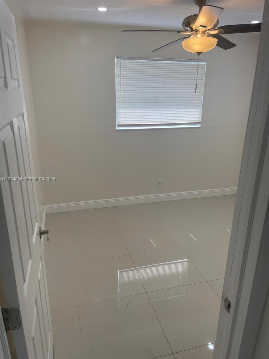 1187 NW 29th Ter photo 11