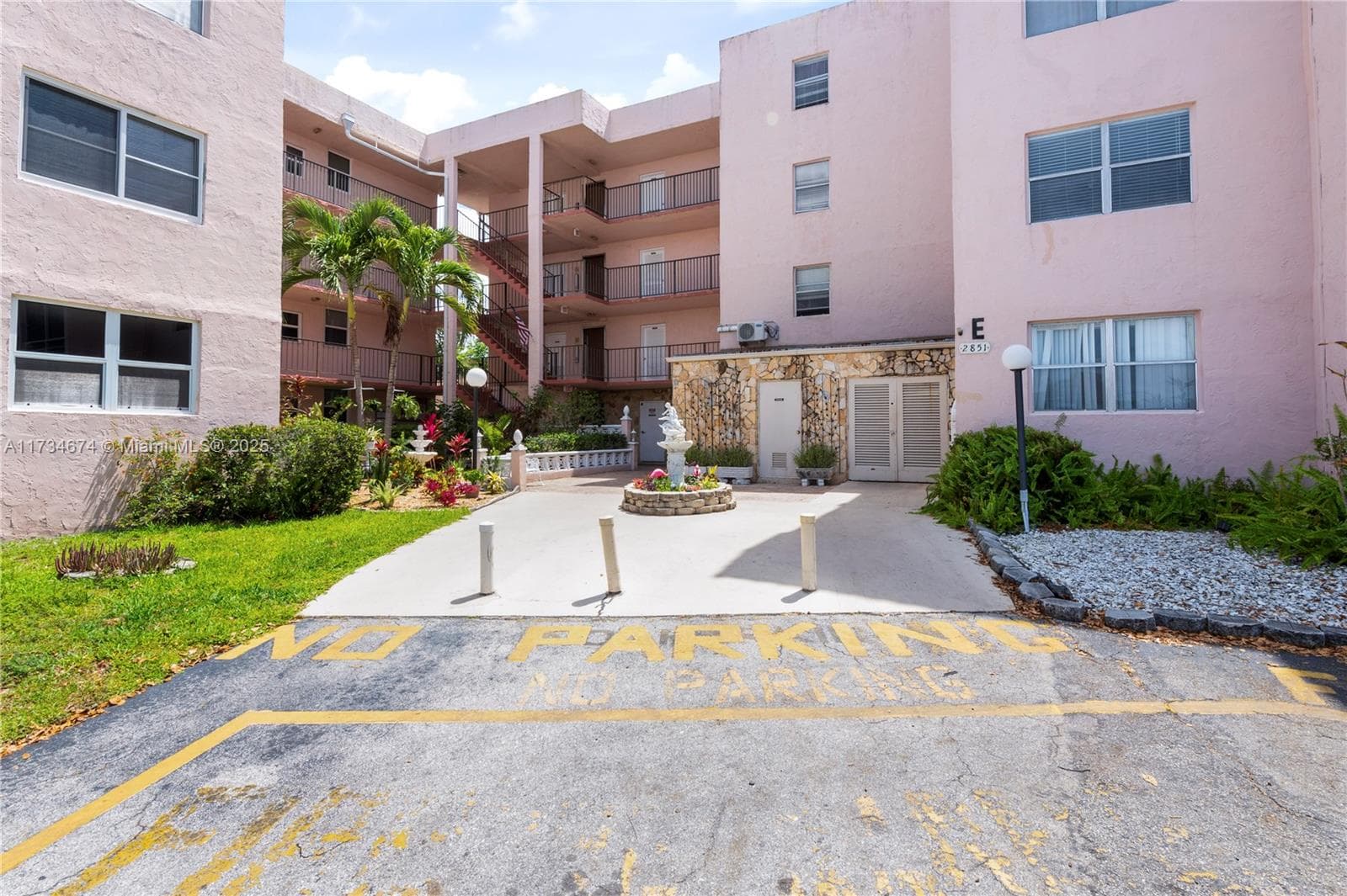 Somerset at Lauderdale · #415 in Lauderdale Lakes - Photo 20