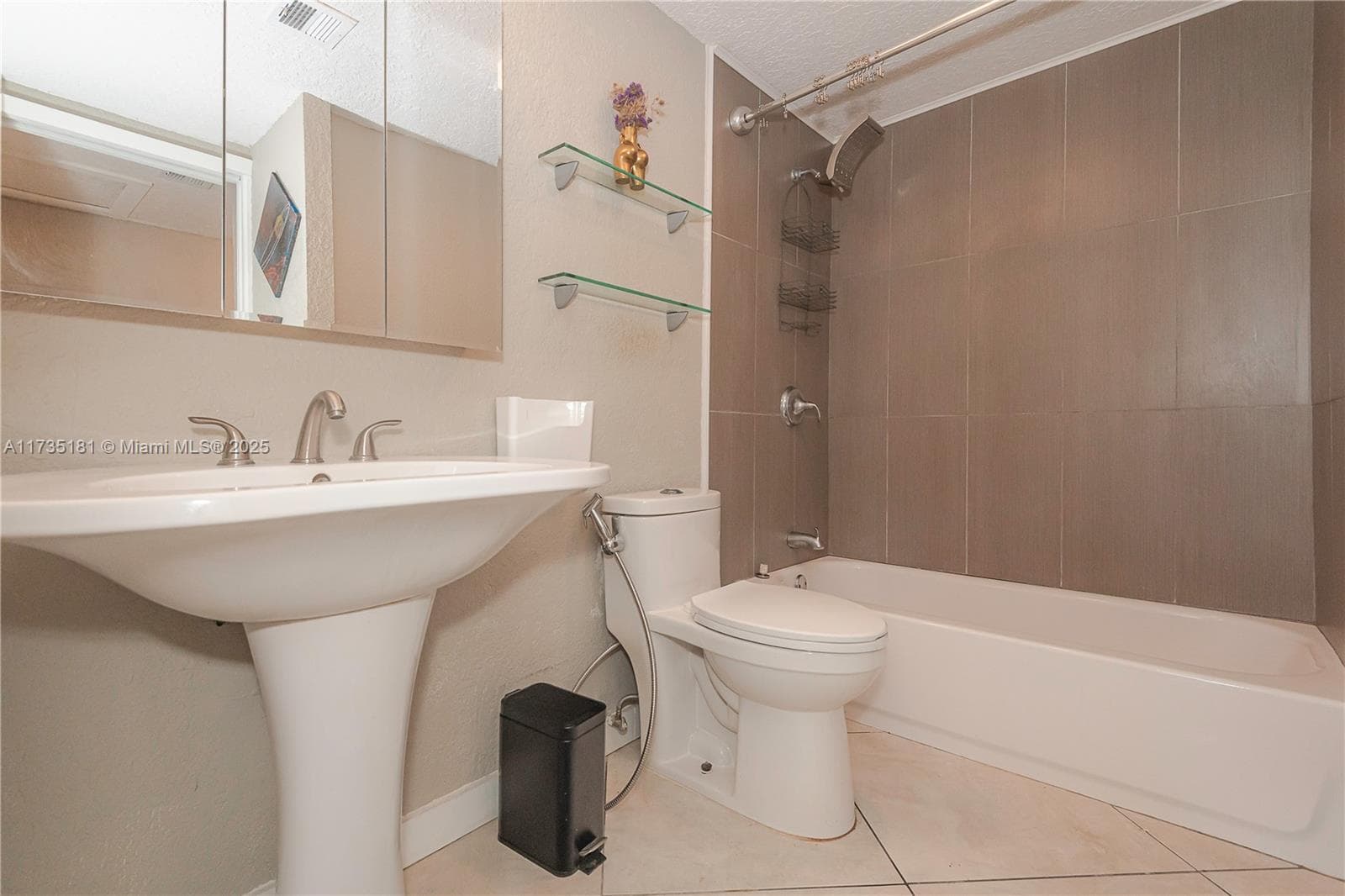 JOCKEY CLUB CONDO · #1G/116 in Miami - Photo 4