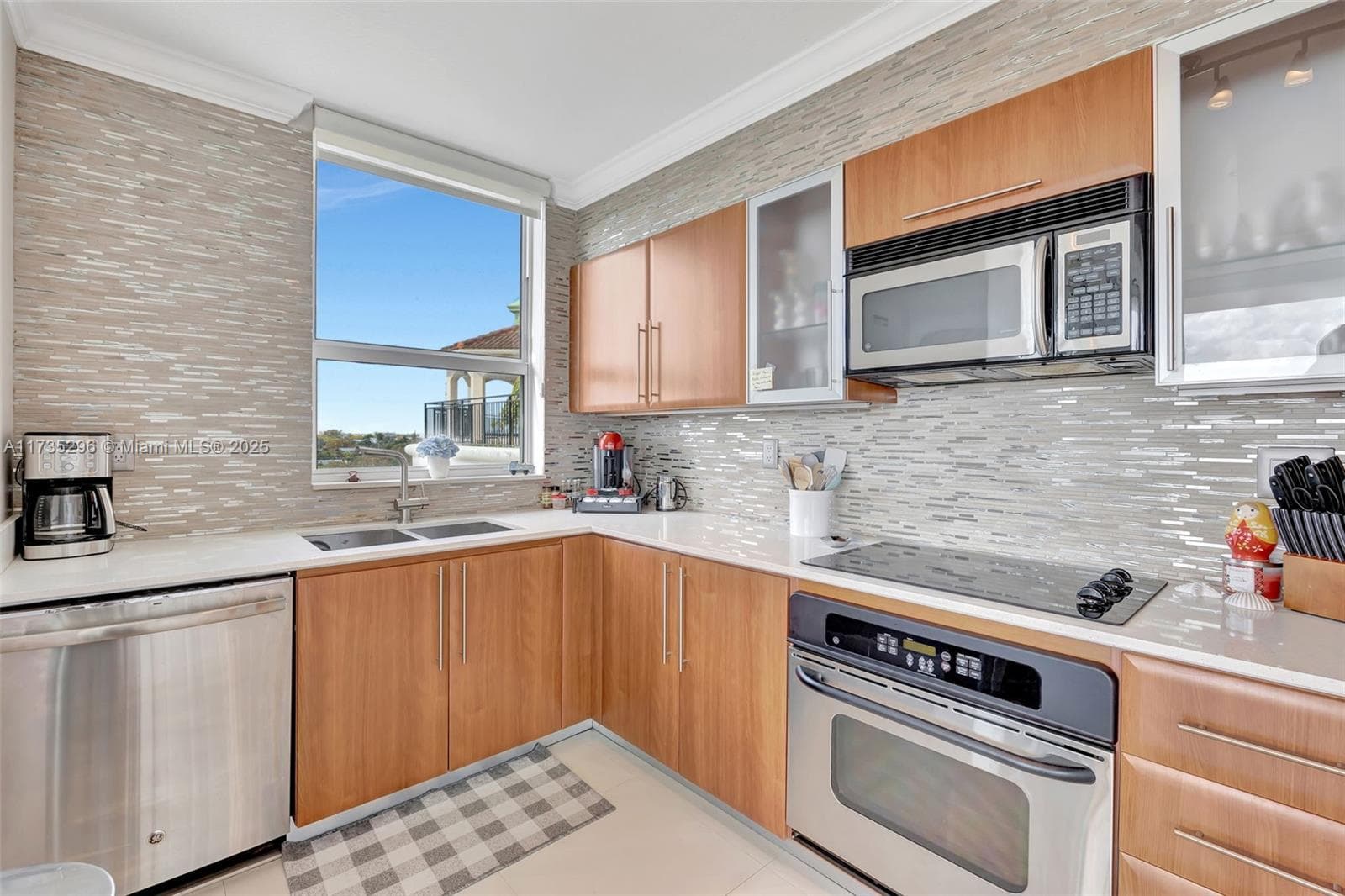 SYMPHONY CONDOMINIUM · #702S in Fort Lauderdale - Photo 12