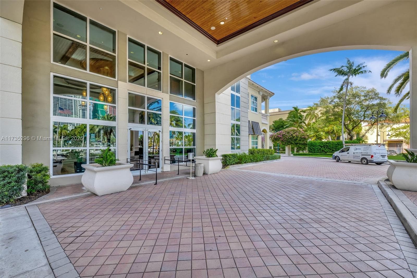 SYMPHONY CONDOMINIUM · #702S in Fort Lauderdale - Photo 39