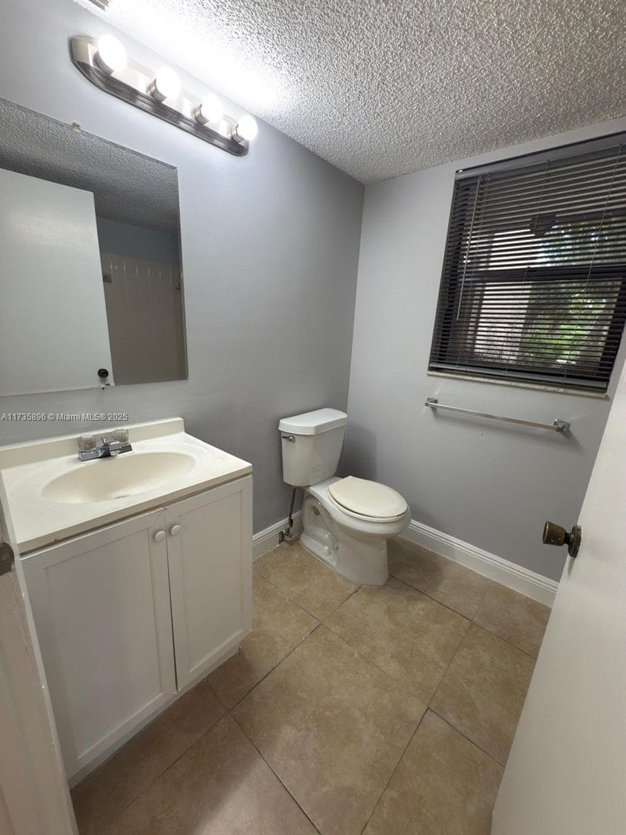 PALM AIRE GARDENS CONDO · #11 in Pompano Beach - Photo 17