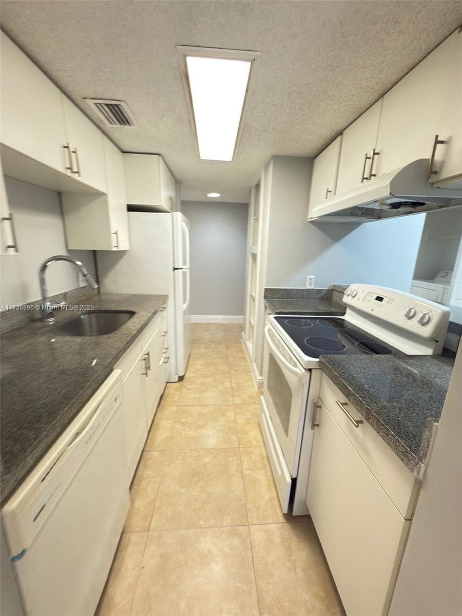 PALM AIRE GARDENS CONDO · #11 in Pompano Beach - Photo 4